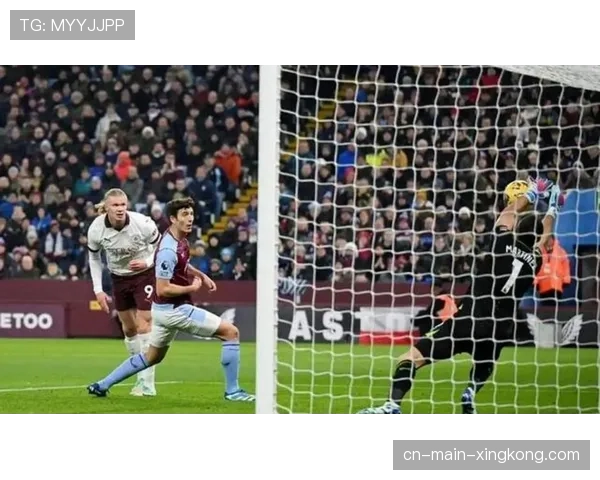 瓜迪奥拉试验新战术体系 曼城寻求突破传控打法局限